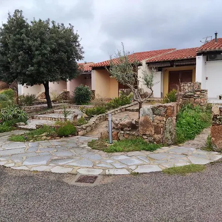 Vakantiehuis Coralli 8 - Sole Ruju